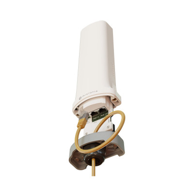 Сетевое оборудование маршрутизатор, MikroTik, CME22-2n-BG77, CME Gateway RouterOS v7, 802.3af/at, 2,4 ГГц - 802.11b/g/n,1 модем (Nano SIM), -40°C to 70°C
